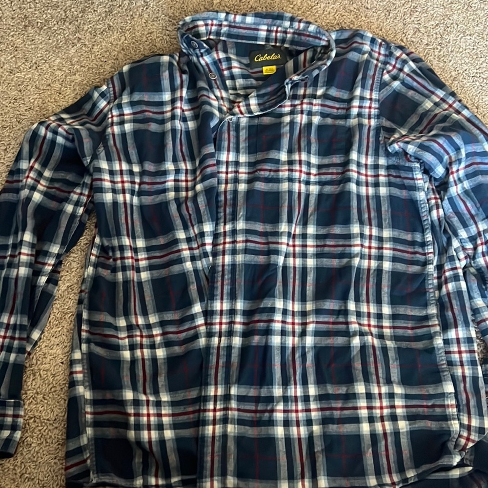 Cabela’s long sleeve button down shirt XL T